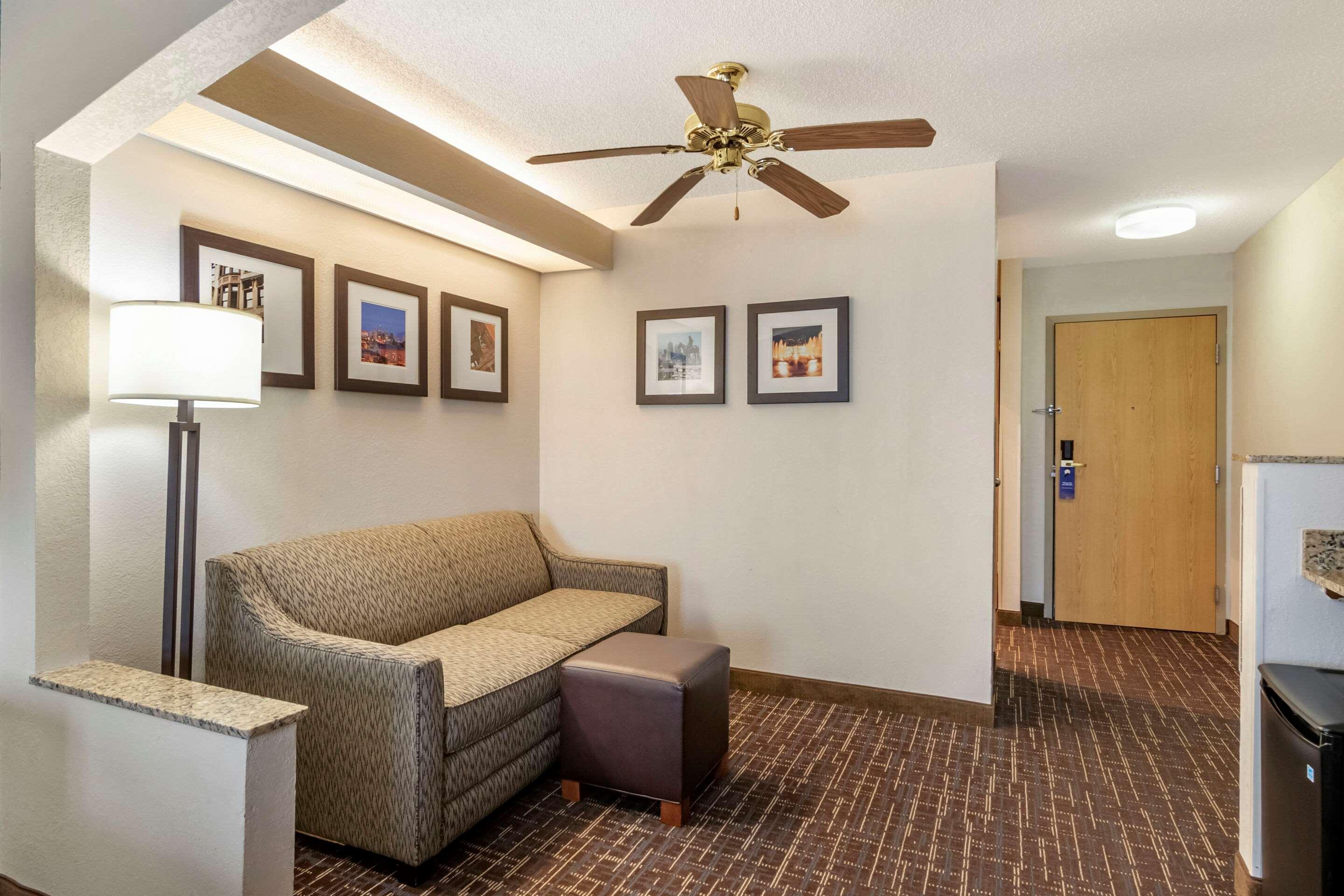 Comfort Inn & Suites Lees Summit - Kansas City Lee's Summit Exterior foto